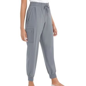 🆕 NWT Chico's  
ZENERGY
UPF Woven Jogger Pants
Chico’s Size 3 (16/18) XL